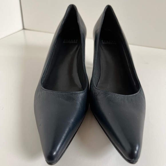 Stuart Weitzman Navy Leather Pumps - Picture 8 of 9